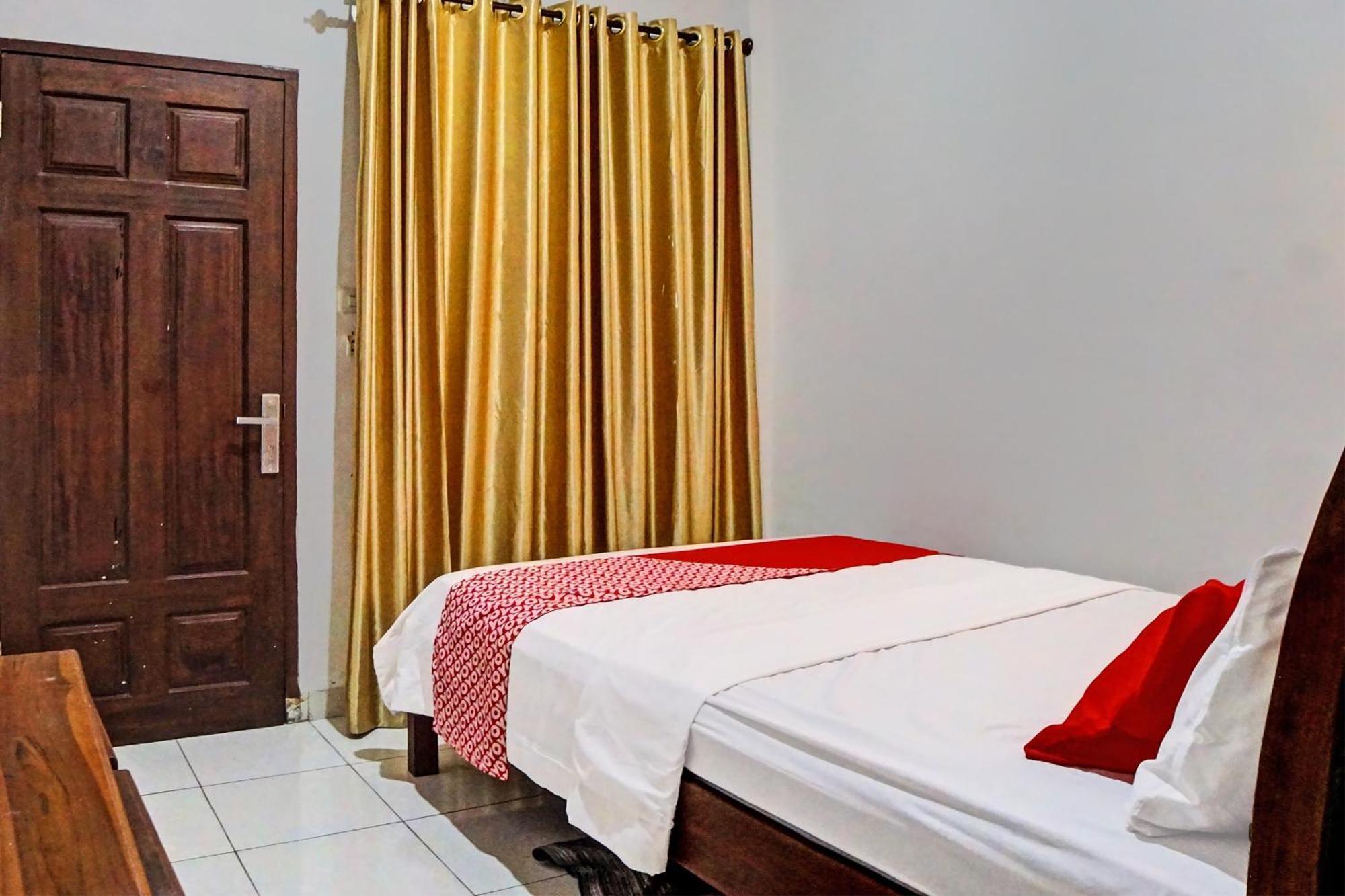 Oyo 92638 Jr Residence Syariah Medan Exterior foto