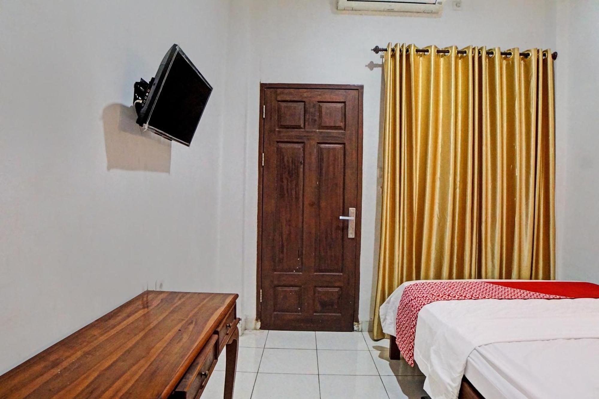 Oyo 92638 Jr Residence Syariah Medan Exterior foto